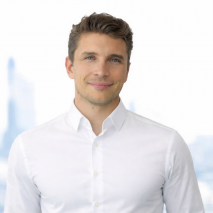 Власов Роман