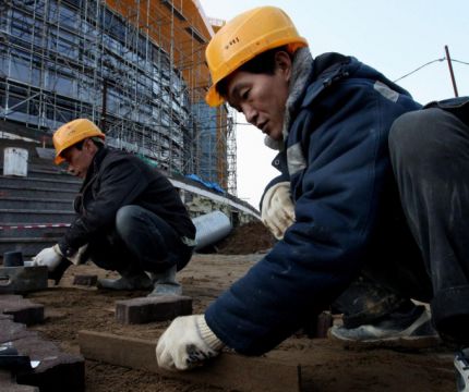 Недостаток кадров на стройках будет восполнен – 50 тысяч северокорейских рабочих