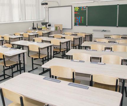 598 школ в России откроются после капремонта 1 сентября благодаря СРО