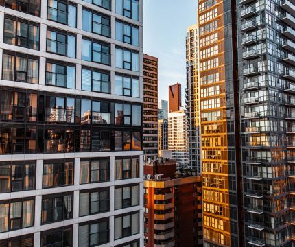 Новостройки в 2026: цены, ипотека и советы покупателям