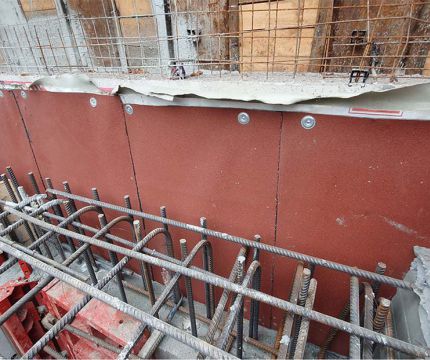 Как выполнить гидроизоляцию фундамента при технологии вертикального ограждения котлована