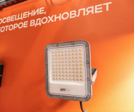 JazzWay оснащает прожекторы «климатическим» клапаном для работы в российских условиях