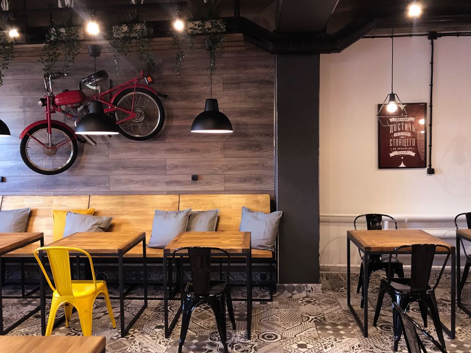 Дизайн интерьера придорожного кафе