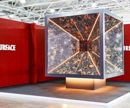 Инсталляция Panta Rhei на выставке АртДом 2026