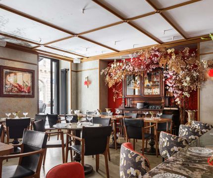 Интерьер ресторана OSHI Izakaya на Петровке от студии ESENINS